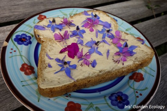 eetbare-bloemen-brood